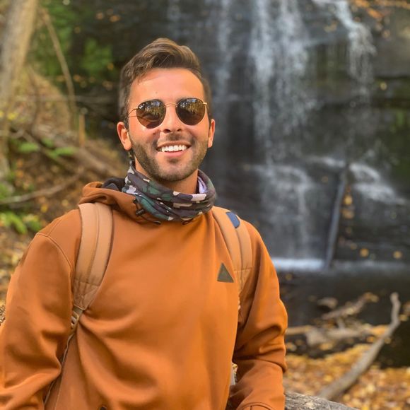 Meet your Posher, Jeremy - Picture 1 of 1